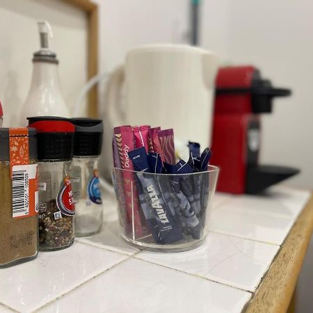 Cosy Studio Vieux Nice A 2 Pas De La Mer Екстериор снимка