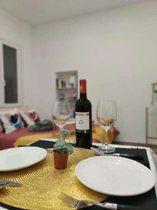 Cosy Studio Vieux Nice A 2 Pas De La Mer Екстериор снимка