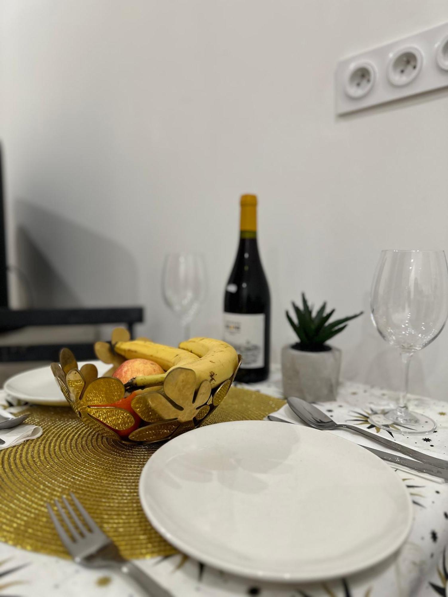Cosy Studio Vieux Nice A 2 Pas De La Mer Екстериор снимка